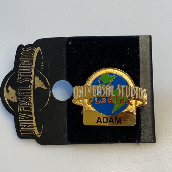 Universal Studios Florida Globe Icon w/ Name ADAM Pin Collectible NWT - Picture 3 of 6